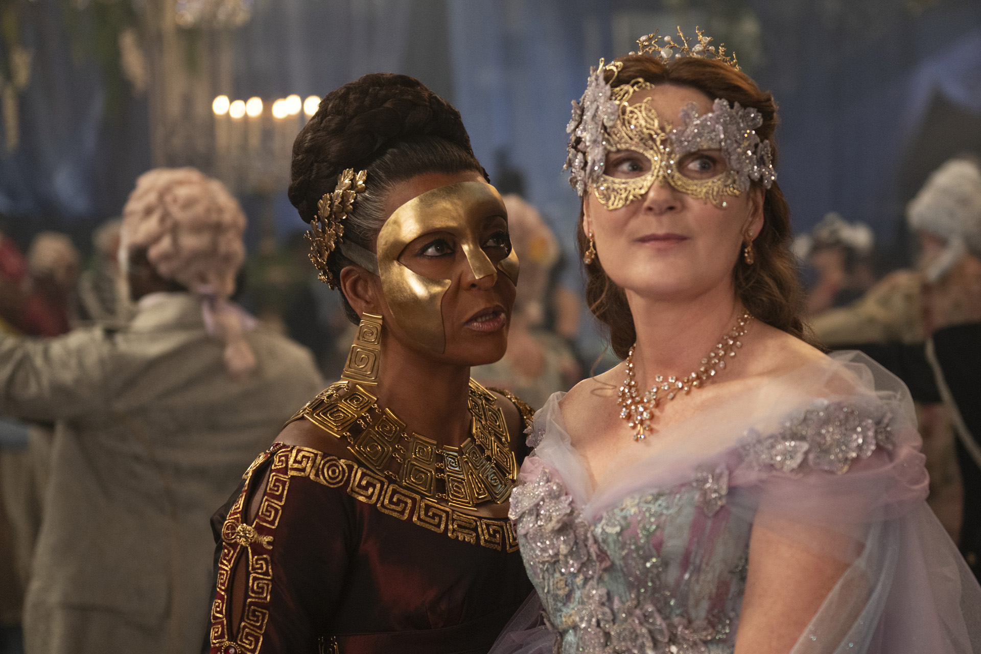 Adjoa Andoh as Lady Danbury & Ruth Gemmell as Lady Violet Bridgerton in Bridgerton