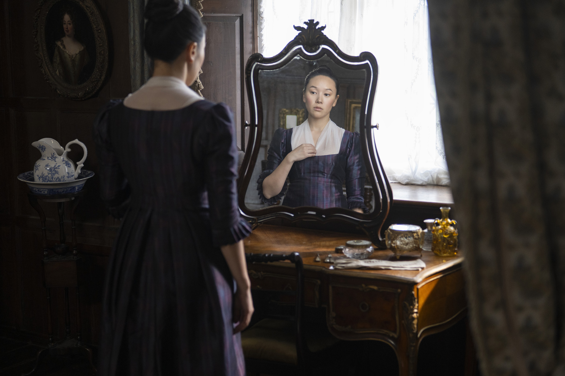 Yerin Ha as Sophie Baek in Bridgerton