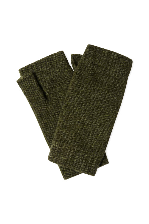 Green wrist warmers