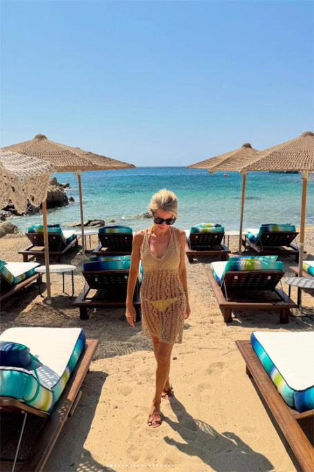 Emma Hartland Mahon at Cali Mykonos
