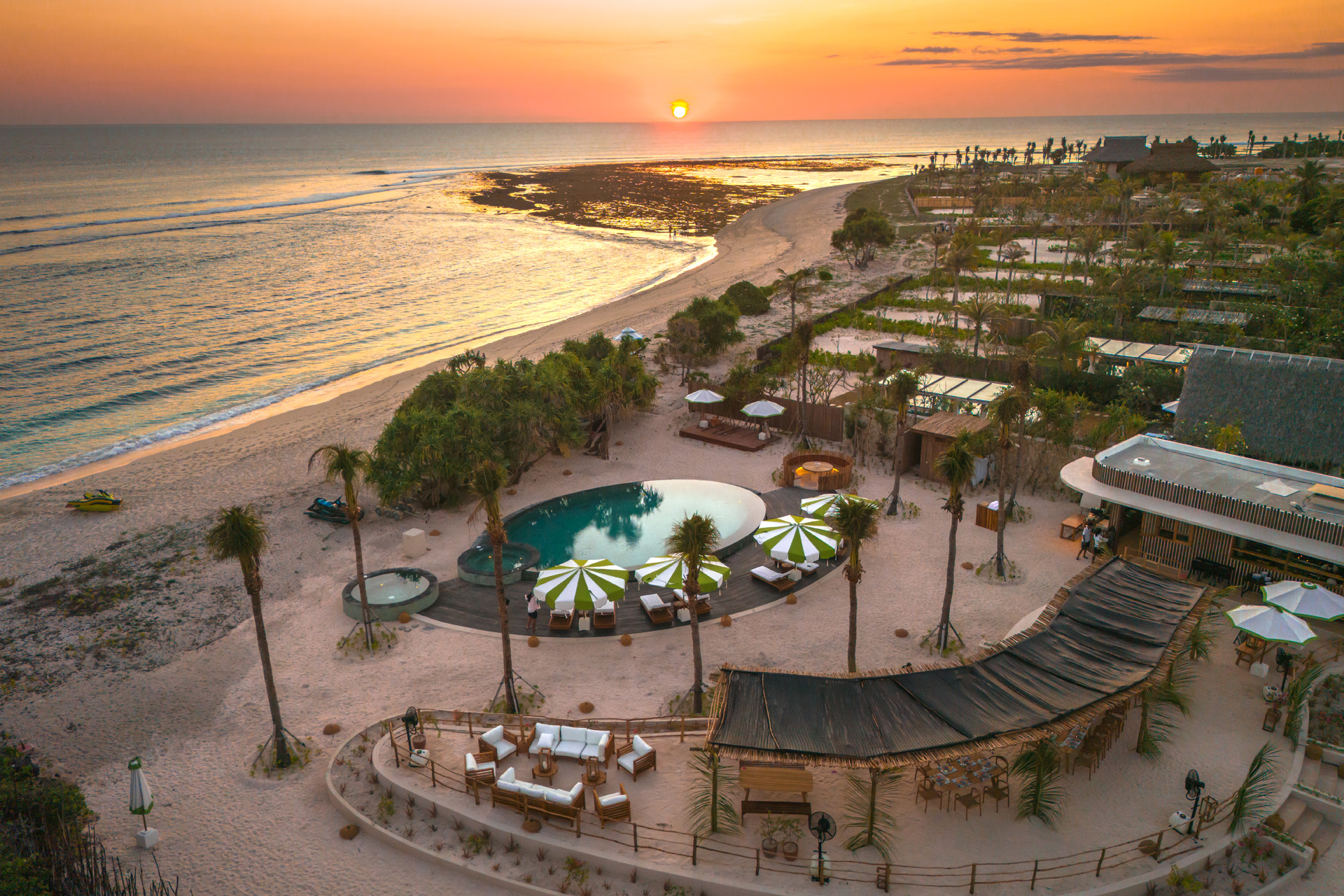 NIHI Rote from above