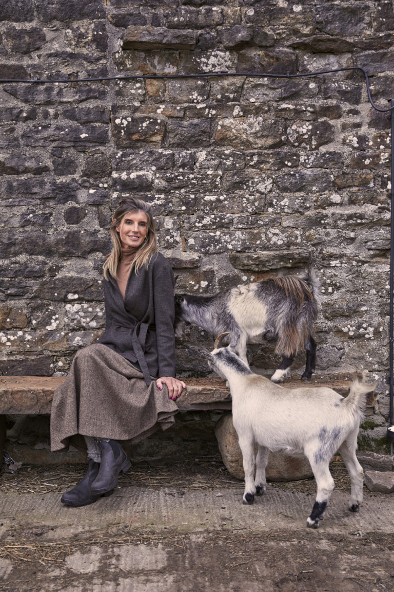 Amanda Owen On Writing, Parenting, Farming (& Repeat)