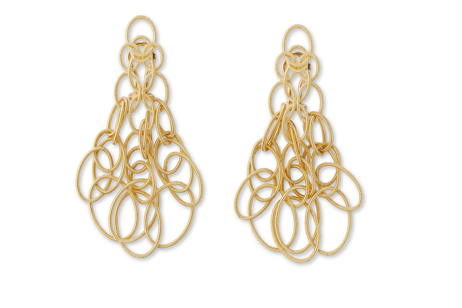 Buccellati earrings with interlocking gold hoops