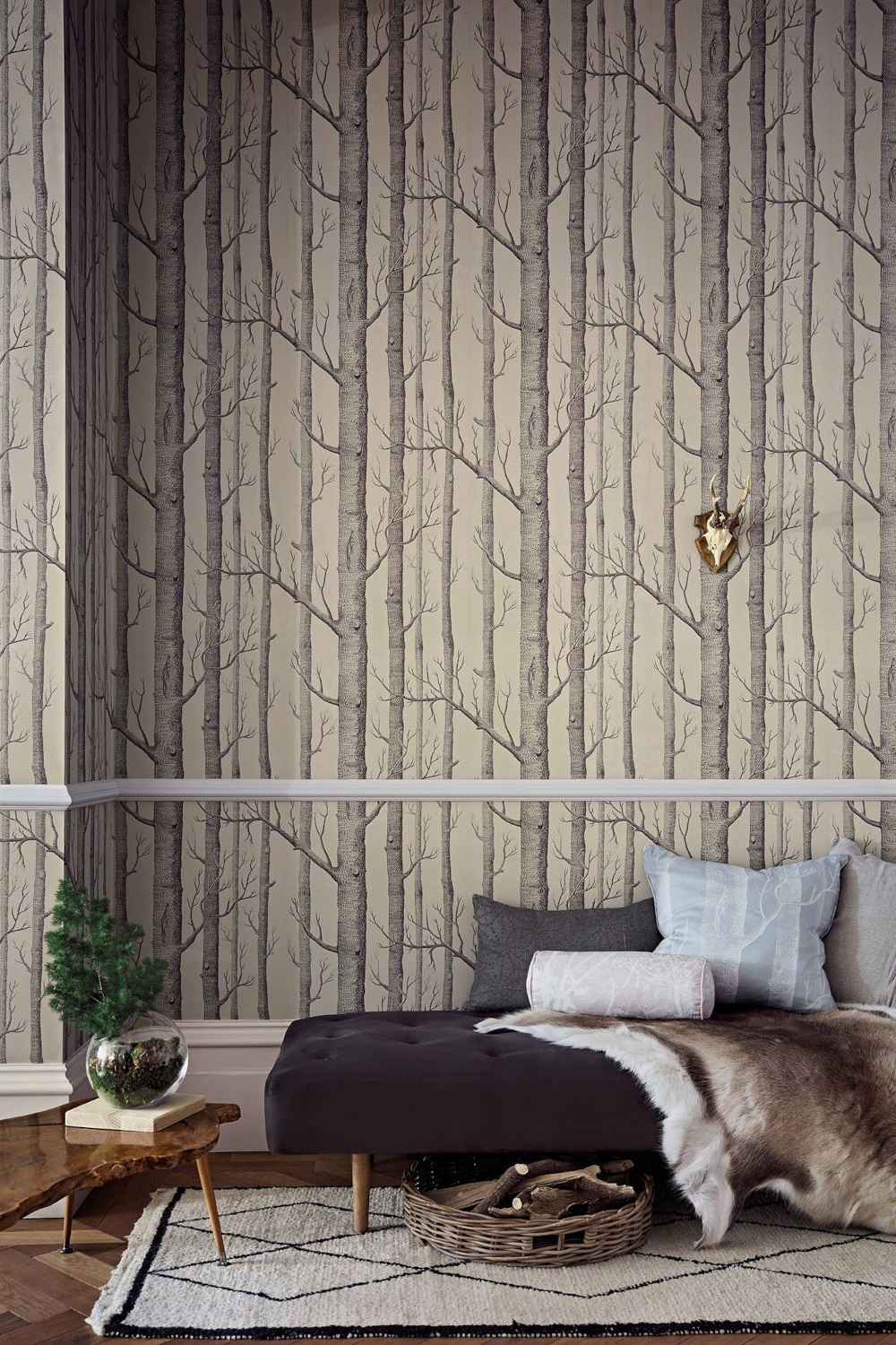 Winter woodland wallpaper