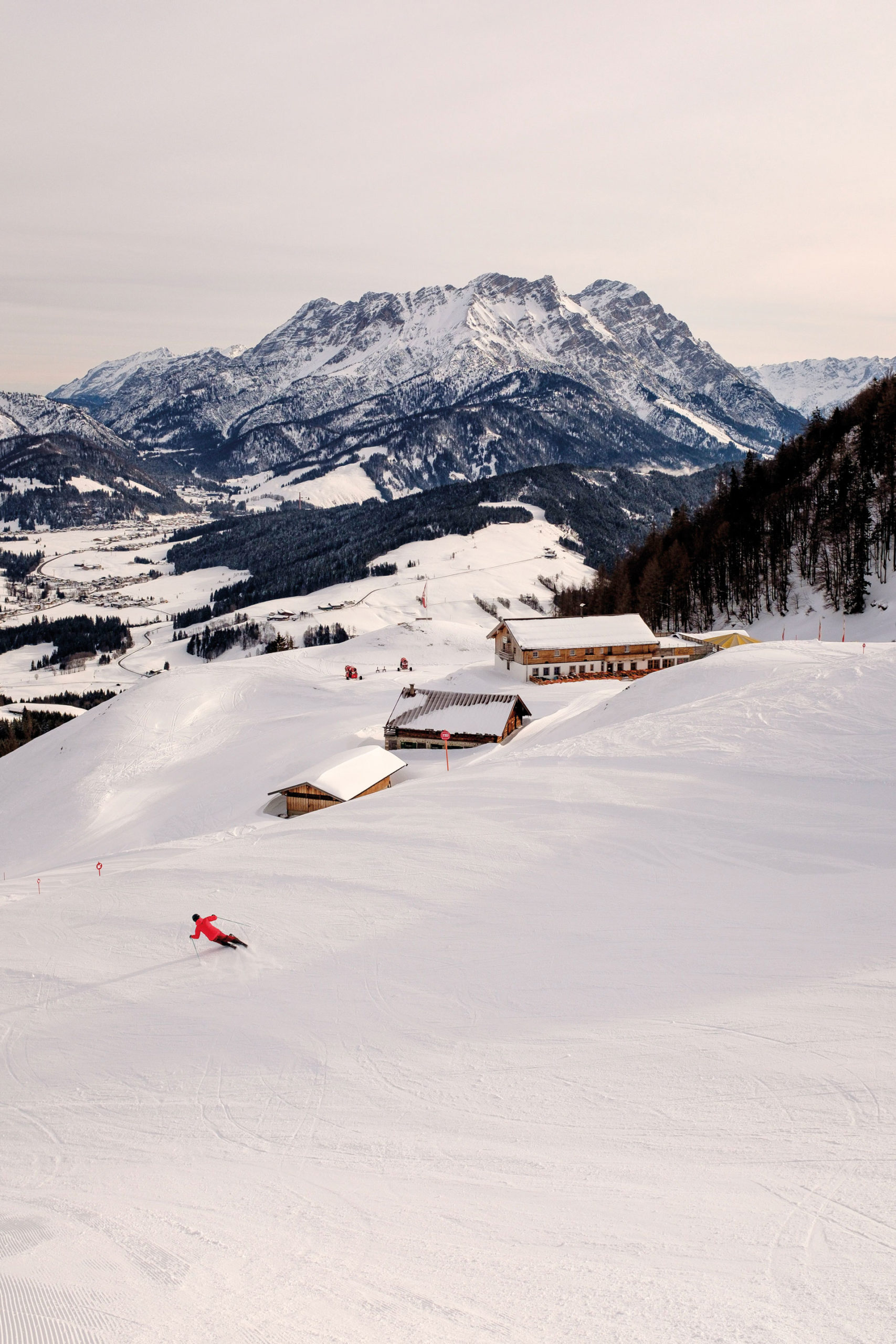 Snowy slope in Fieberbrunn