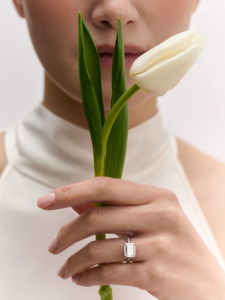 How Do Supermodels Get Their Signature Glow?