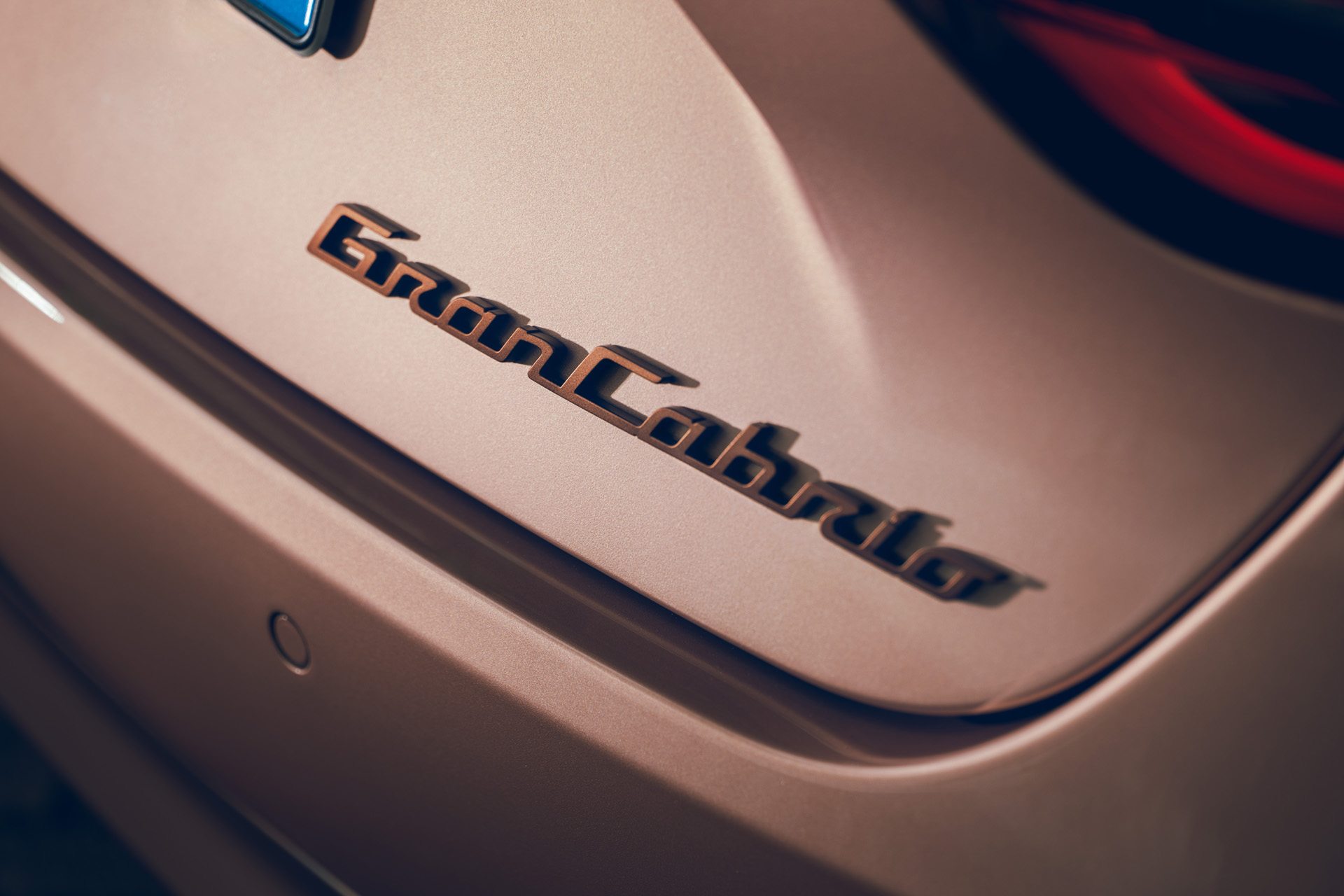 The Maserati GranCabrio Foglore nameplate