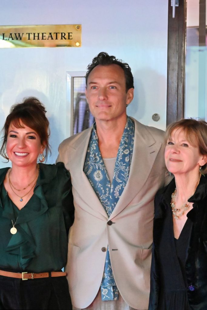 Independent School News: November Week 4