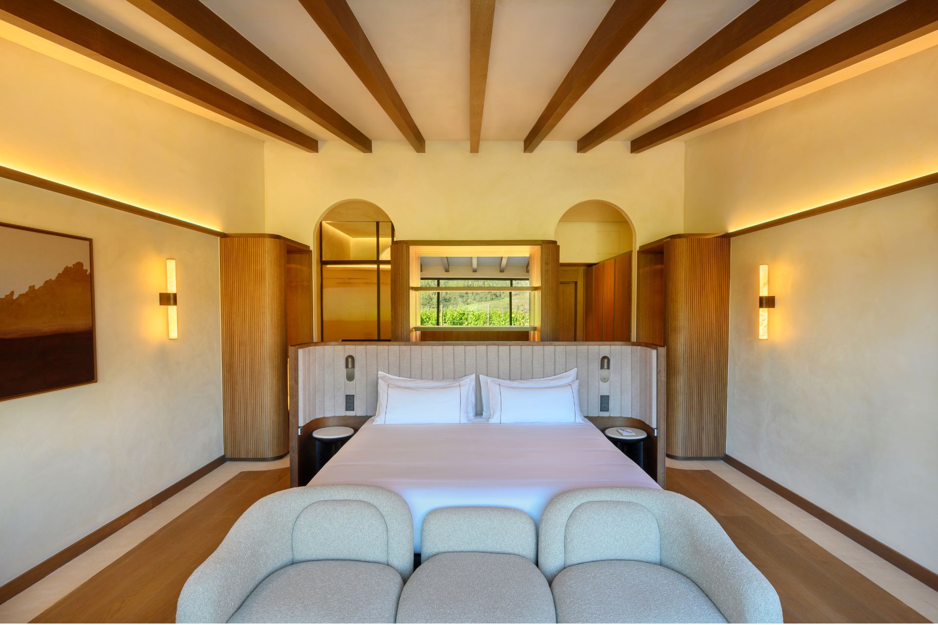 gran hotel mas d'en bruno bedroom