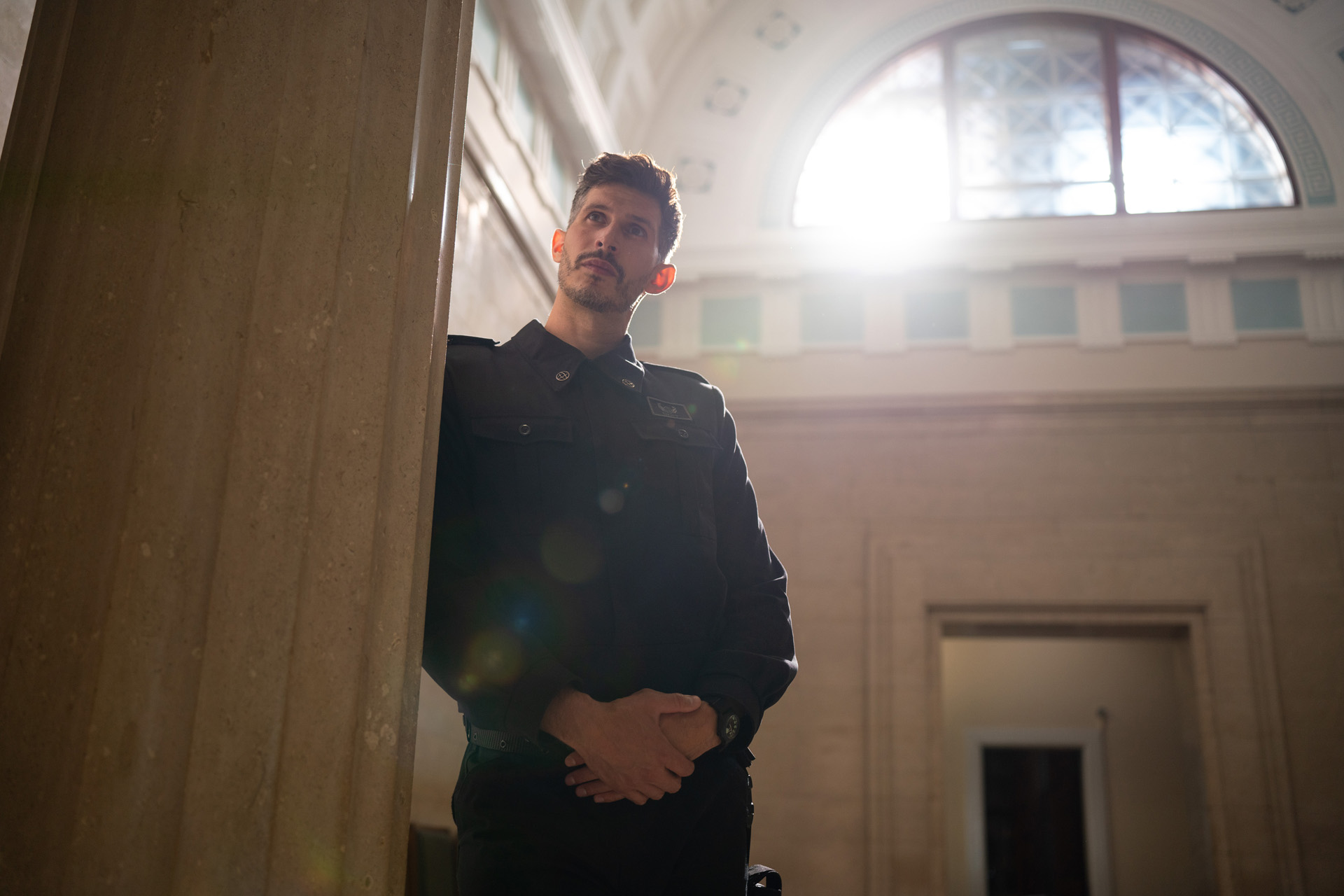 Alexander Devrient starring in The War Between The Land And The Sea