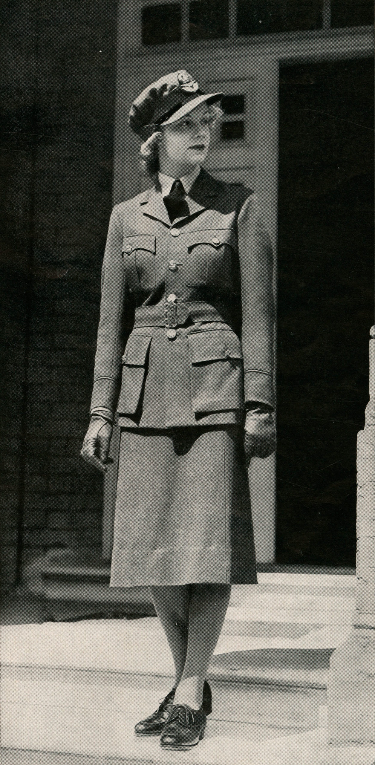 Archival 1940s imagery of Burberry