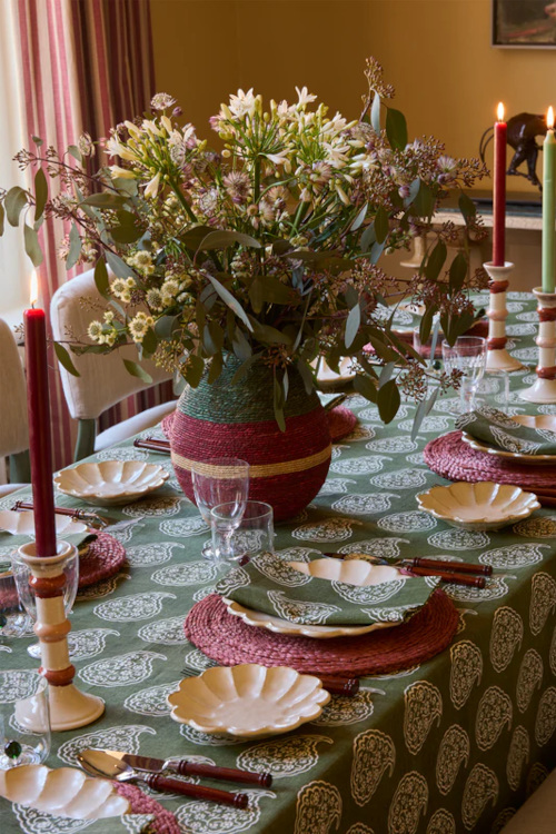 Christmas tablescape