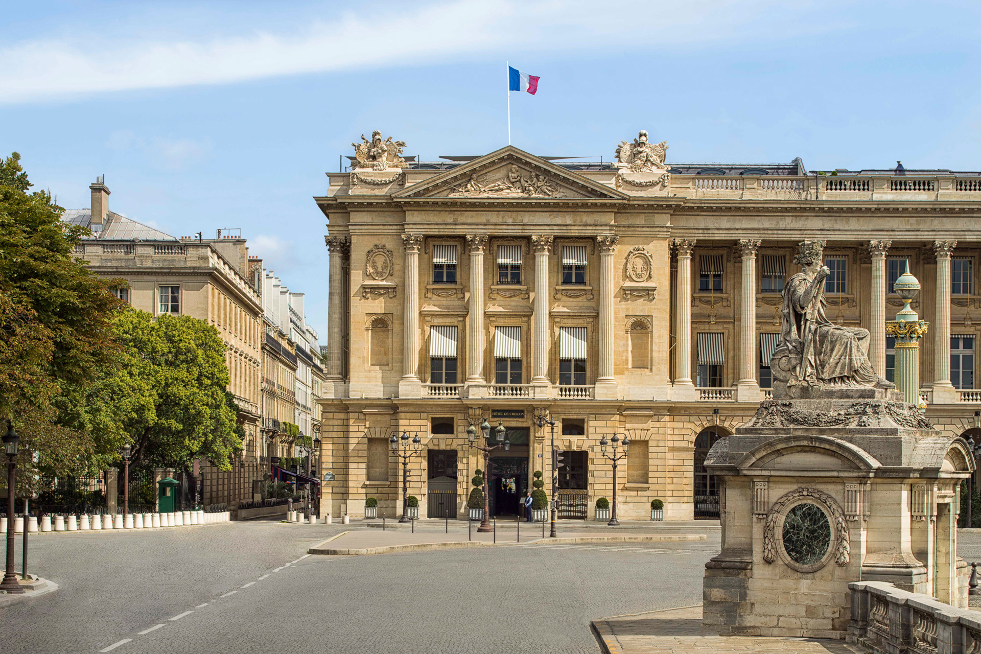 Exterior of Hôtel de Crillon, A Rosewood Hotel
