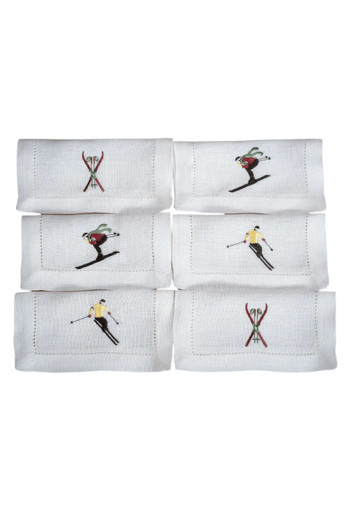 Napkins with skiers