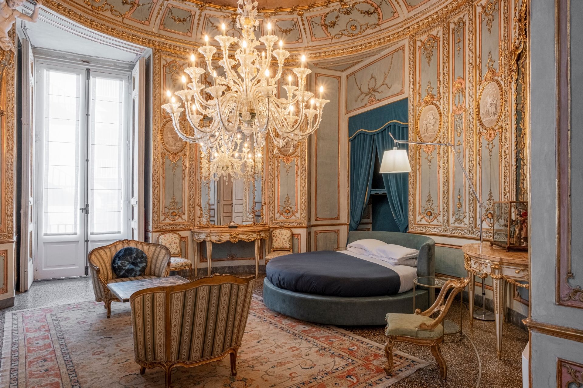 Palazzo Doria D'Angri bedroom