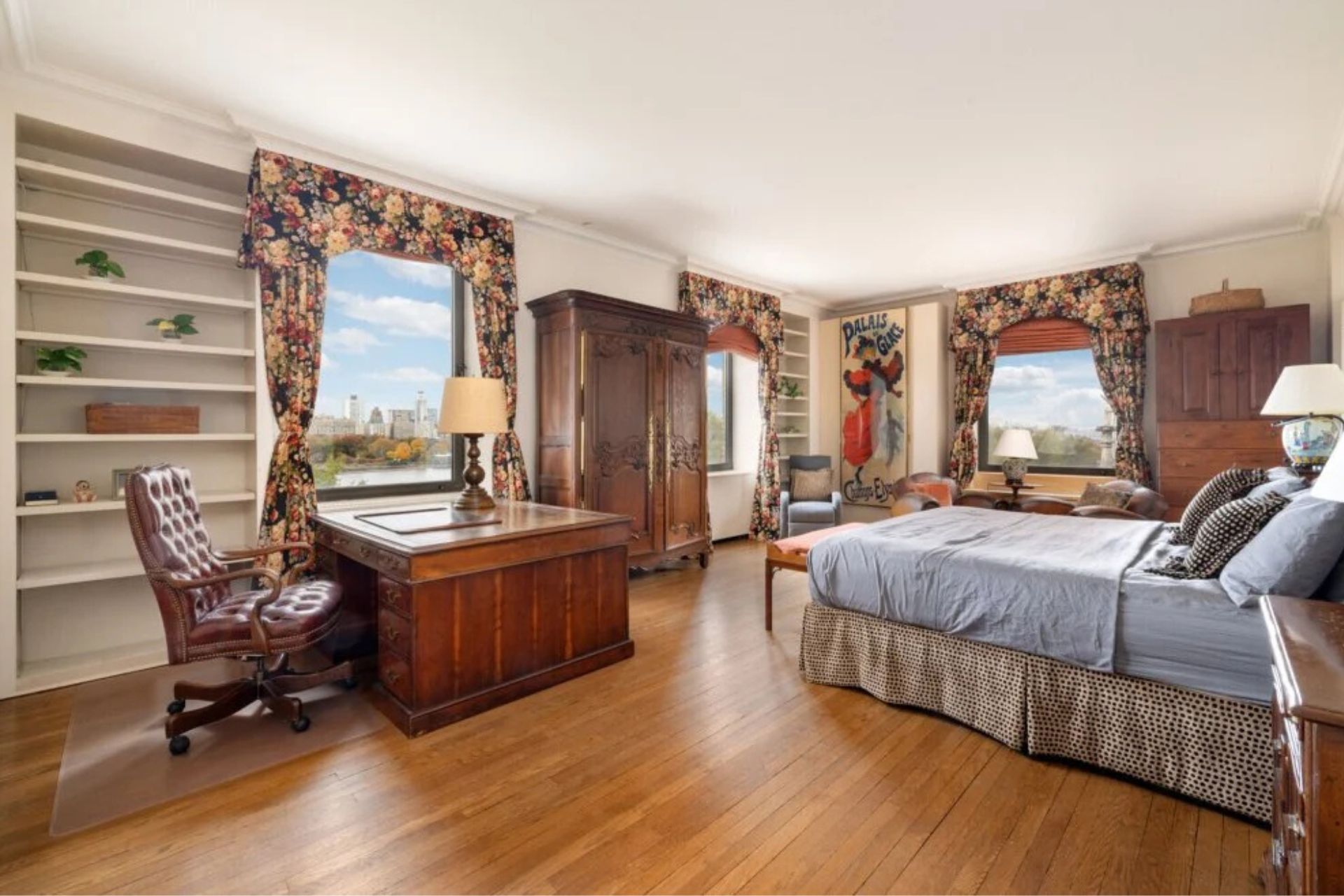 1107 fifth avenue bedroom