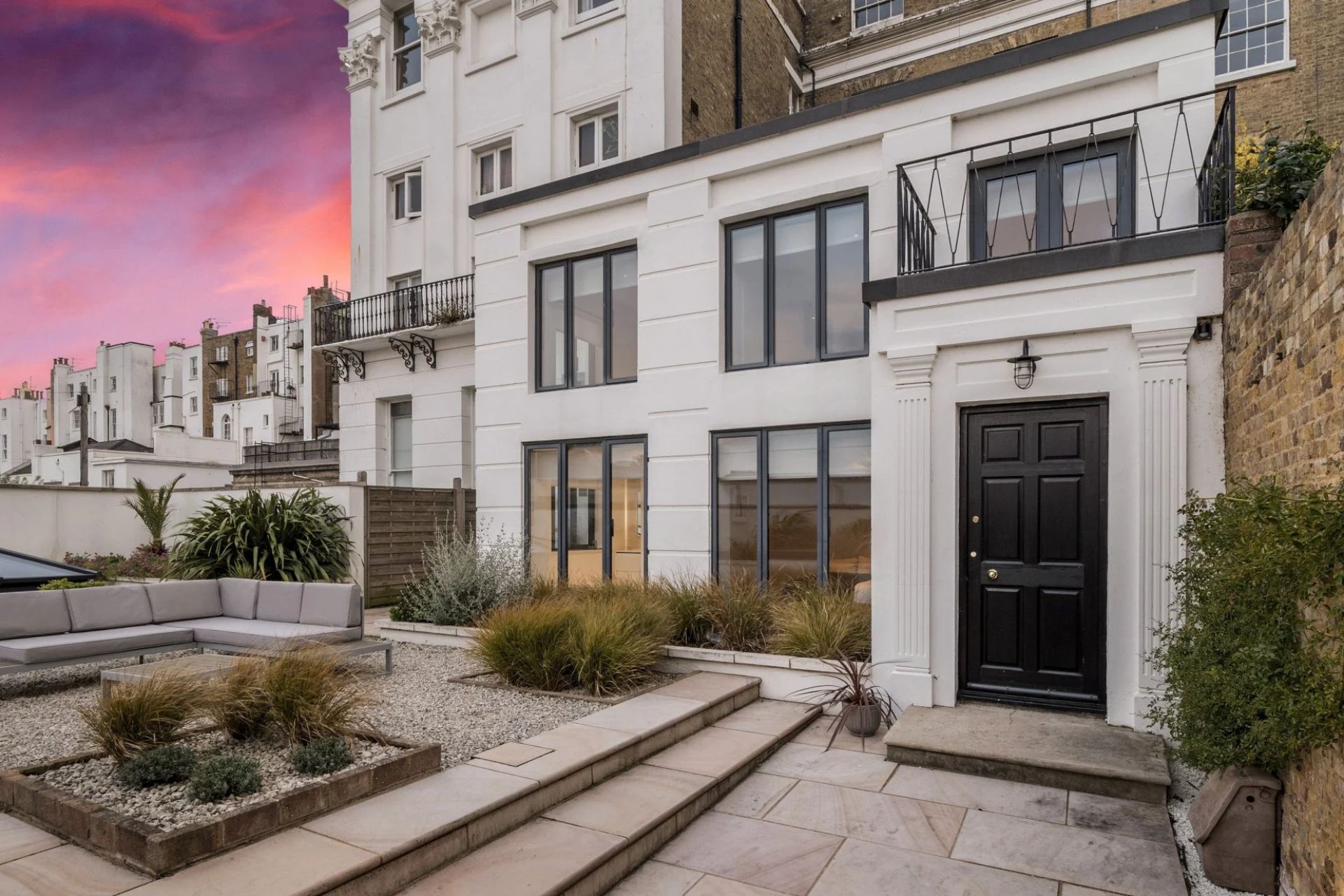 Discover The Brighton Townhouse Which Inspired Alice In Wonderland’s Rabbit Hole