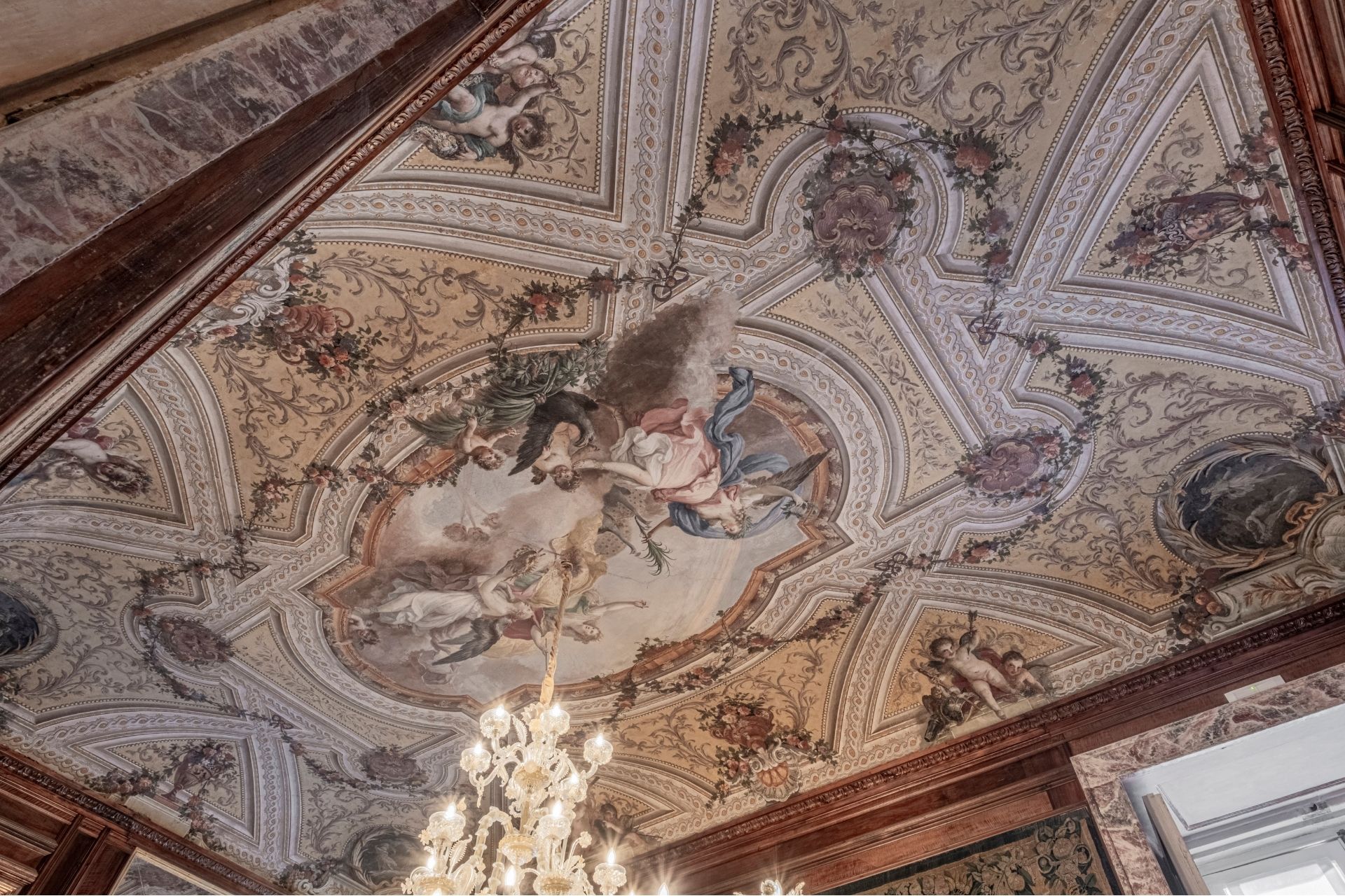 Palazzo Doria D'Angri painted ceiling