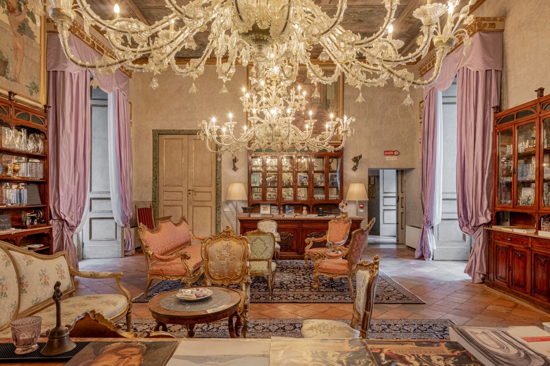 Palazzo Doria D'Angri living room