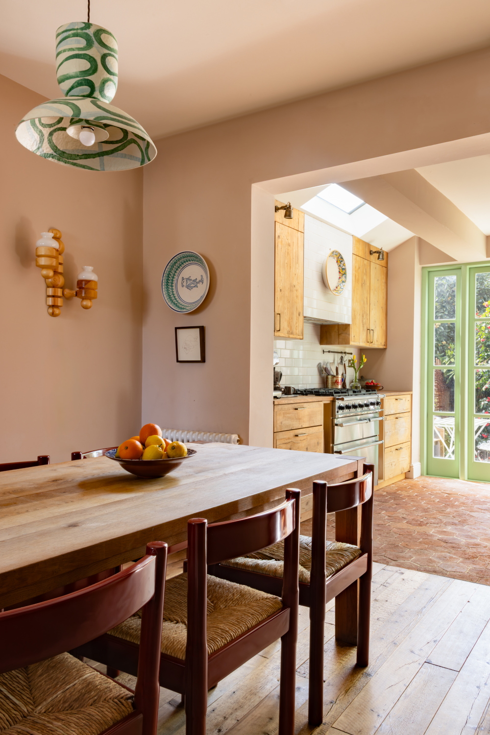 Open plan dining and kitchen space