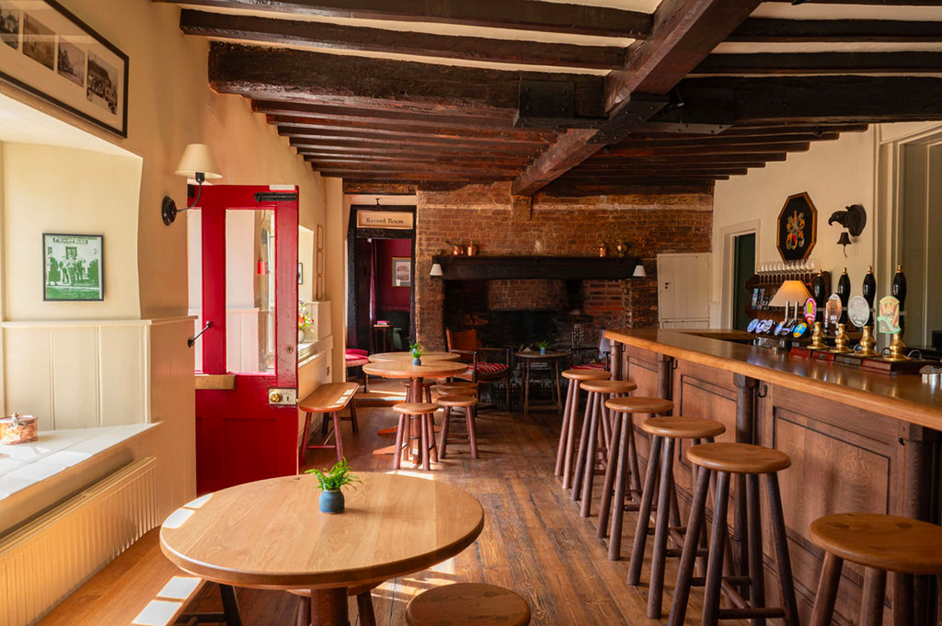 Interiors at The Merry Harriers © Kira Turnbull