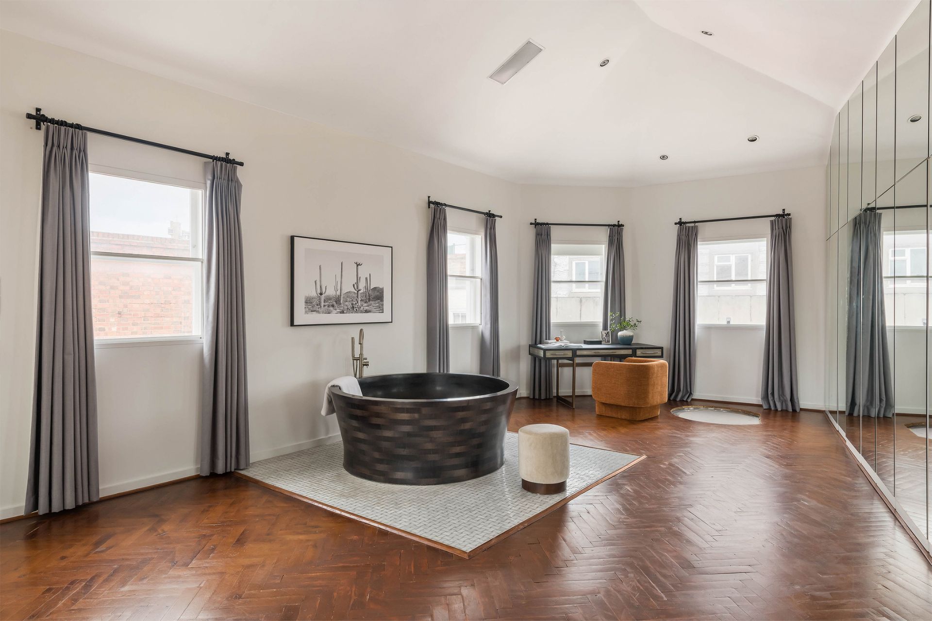 Gillian Anderson Notting Hill home