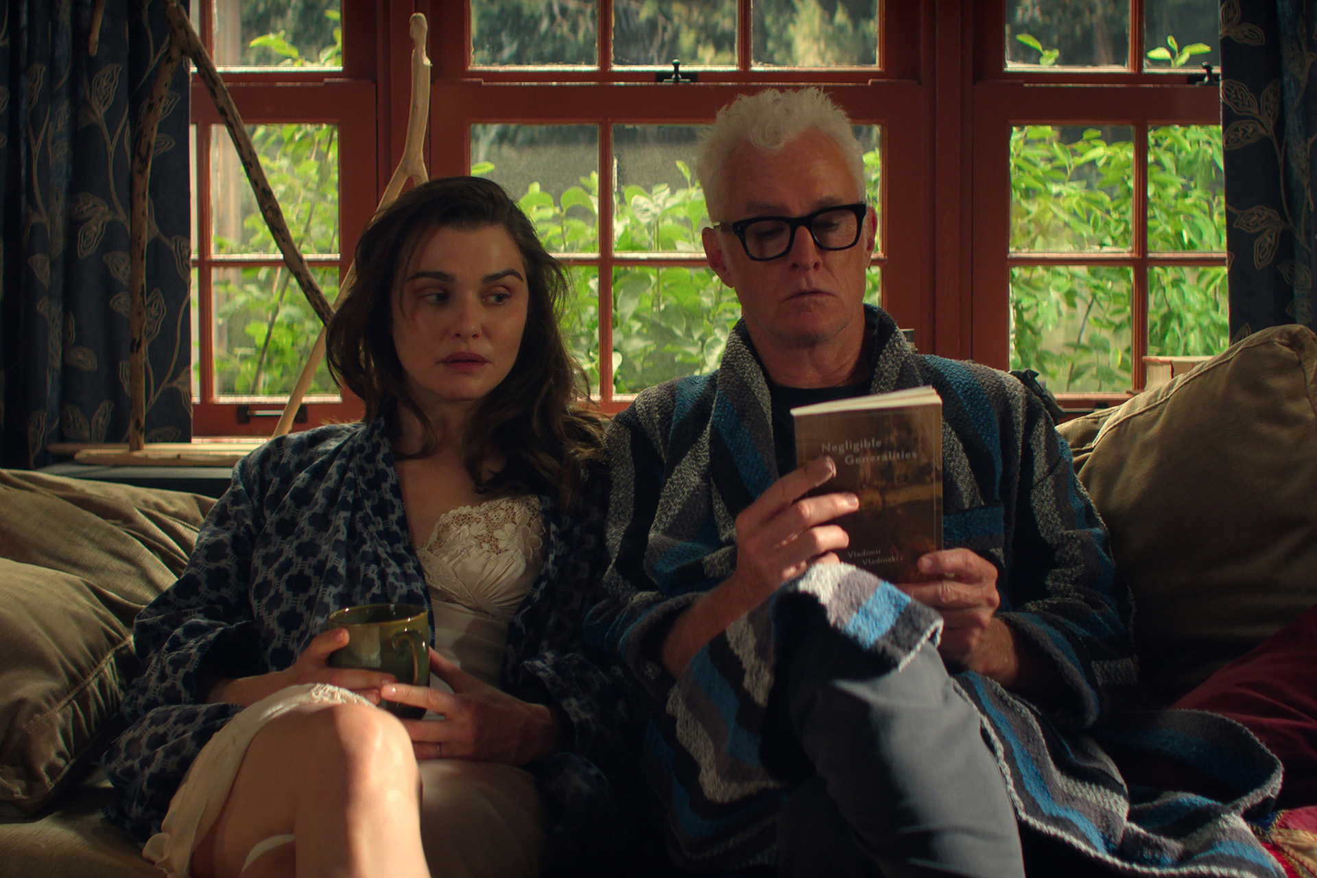 Rachel Weisz as The Protagonist and John Slattery as John in Vladimir