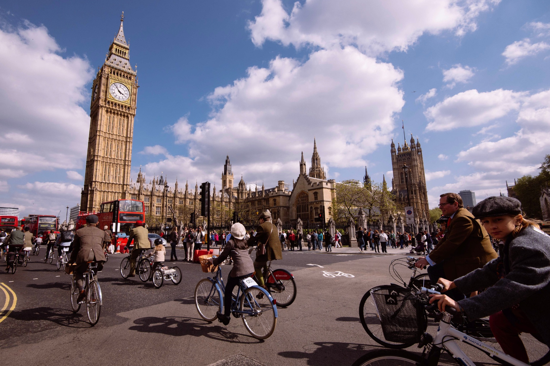 People cycling through Westminster