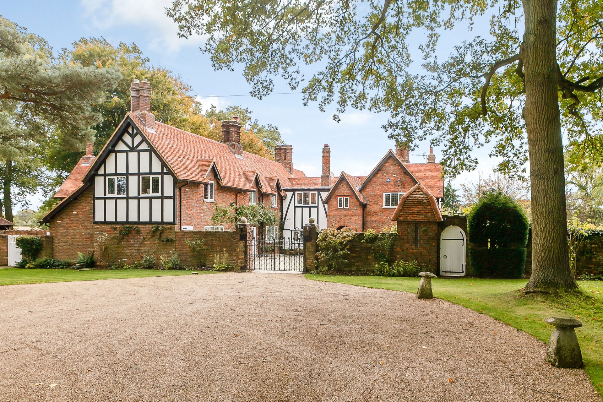 Fancy Living In A Home Built By The Founder Of Liberty?