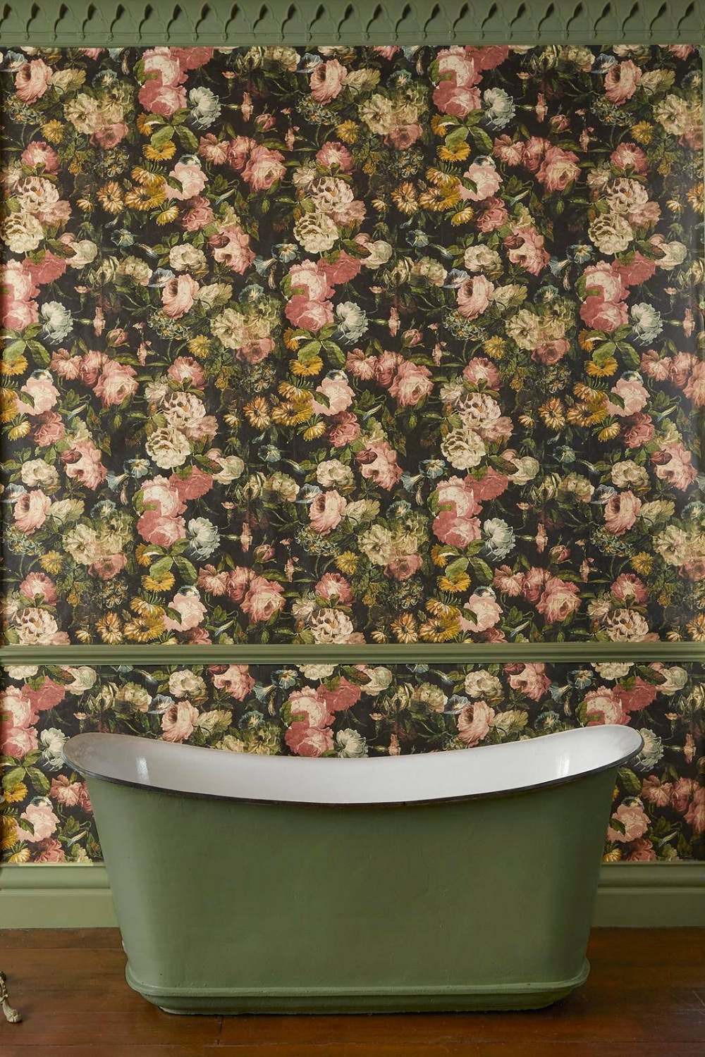 Bathroom with black, pink, yellow and green walls