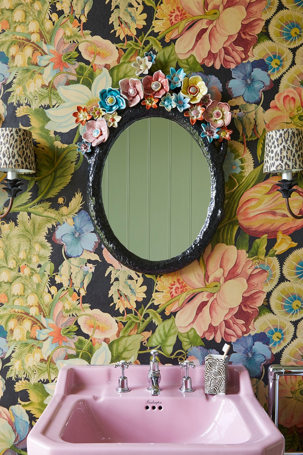 Small bathroom with floral wallpaper