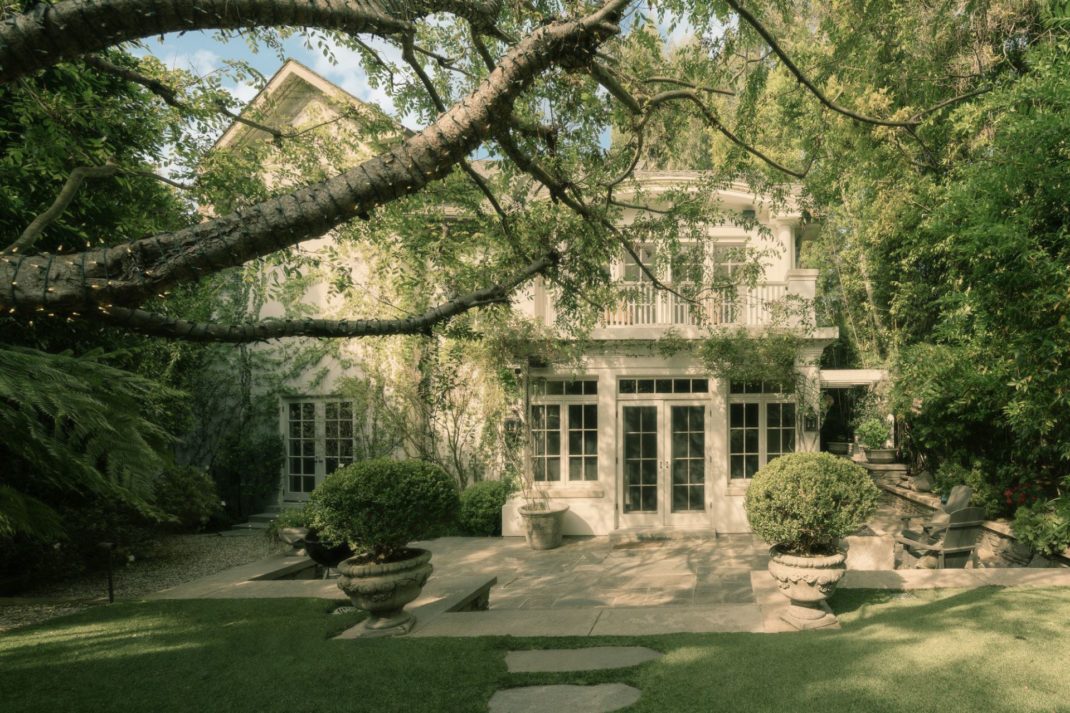 Join The List: This Beverly Hills Property Has Housed Everyone From Jennifer Lawrence To Ellen