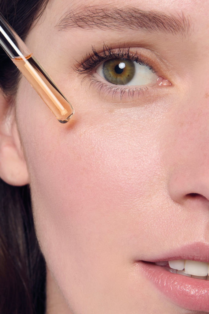 We Tried Skinceuticals’ C E Ferulic – Here’s Our Report