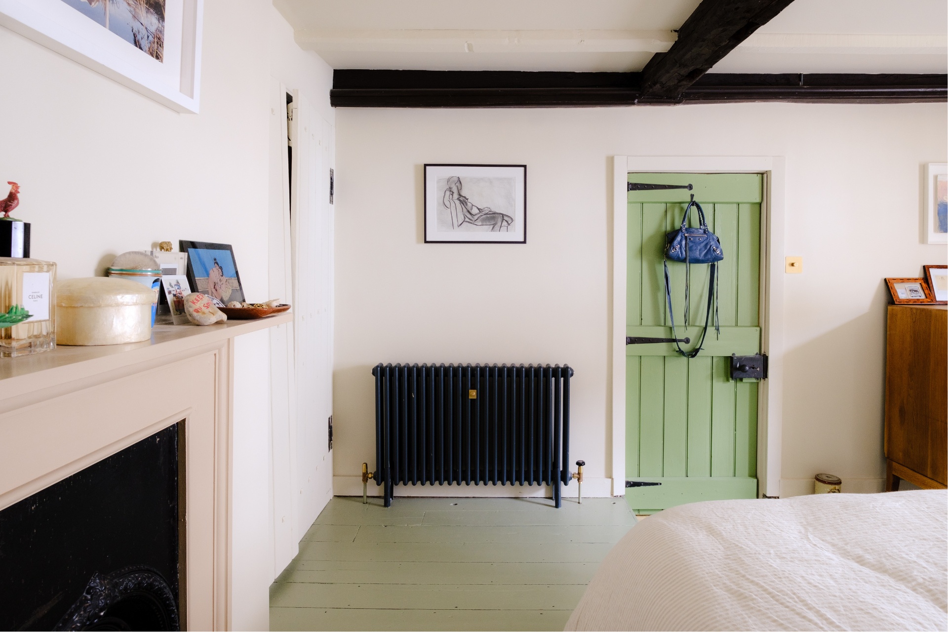 Pink room with green door