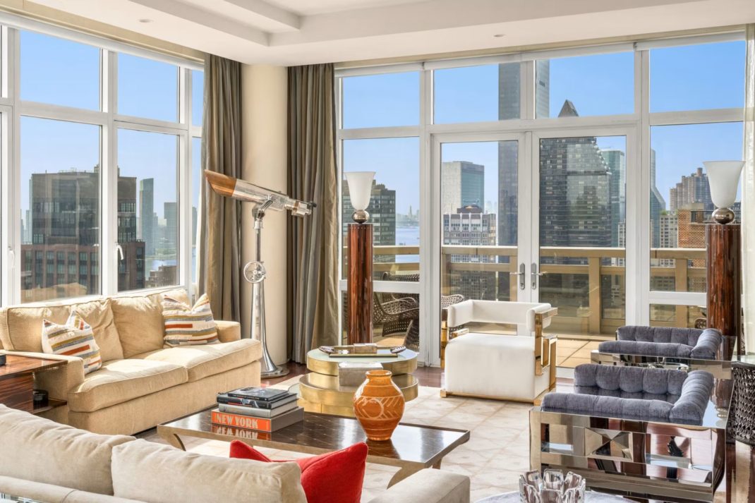 This Manhattan Penthouse Starred In The Wolf Of Wall Street & Gossip Girl