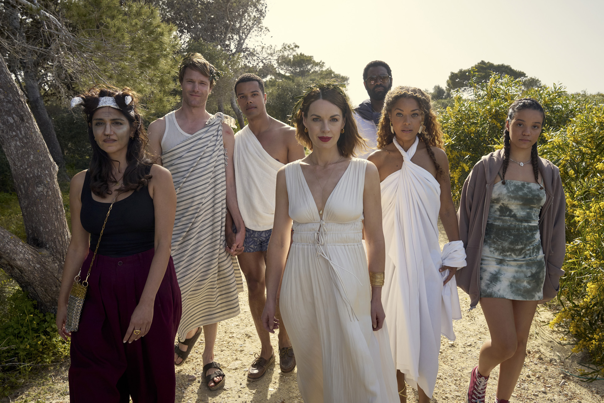 Leila Farzad as Nat, Hugh Skinner as Jacob, Dylan Brady as Will, Jessica Raine as Zoe, Nicholas Pinnock as Solomon, Antonia Thomas as Jess and Maria Almeida as Avery in Two Weeks In August