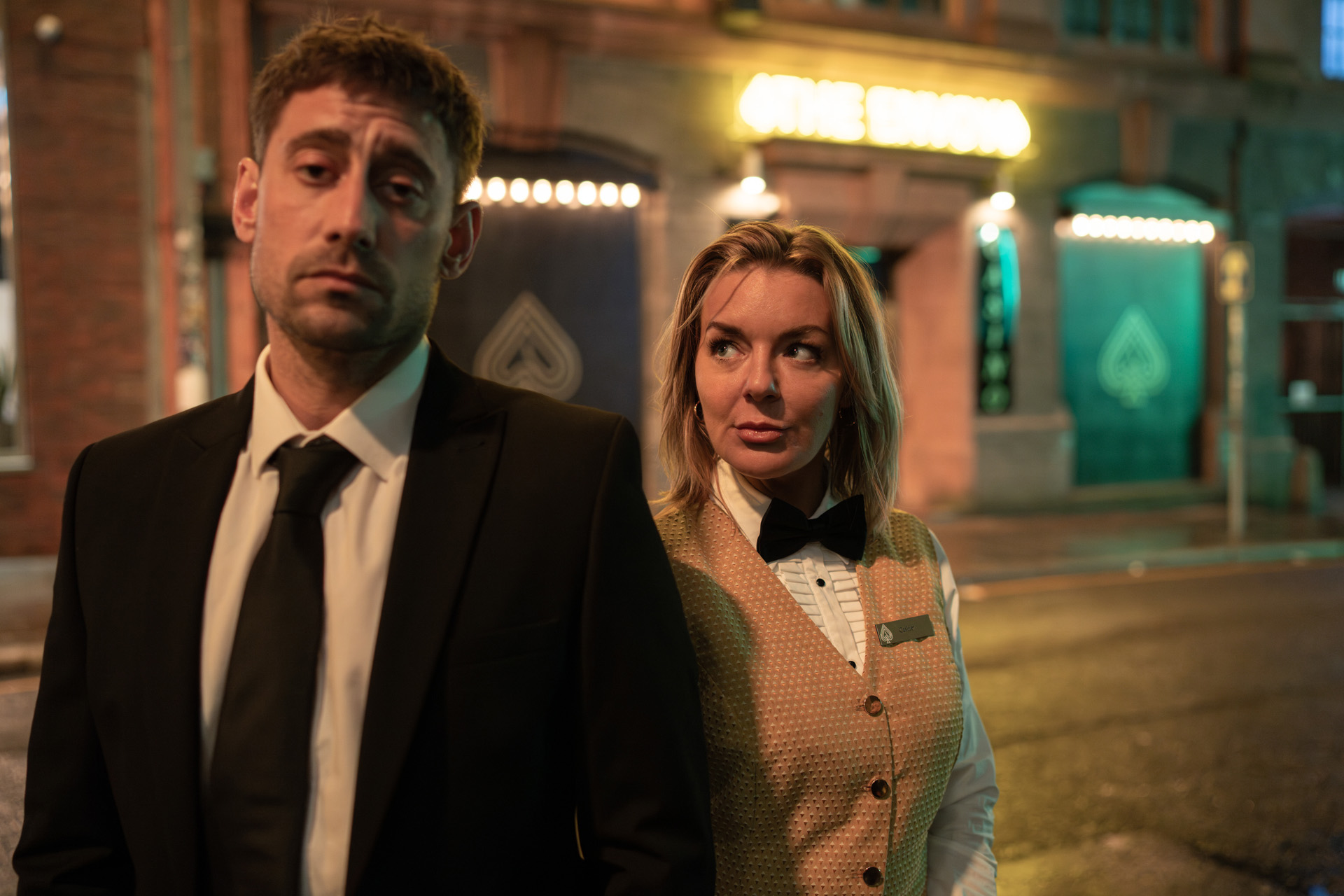 Leanne (SHERIDAN SMITH) & Matty (MICHAEL SOCHA) in The Cage