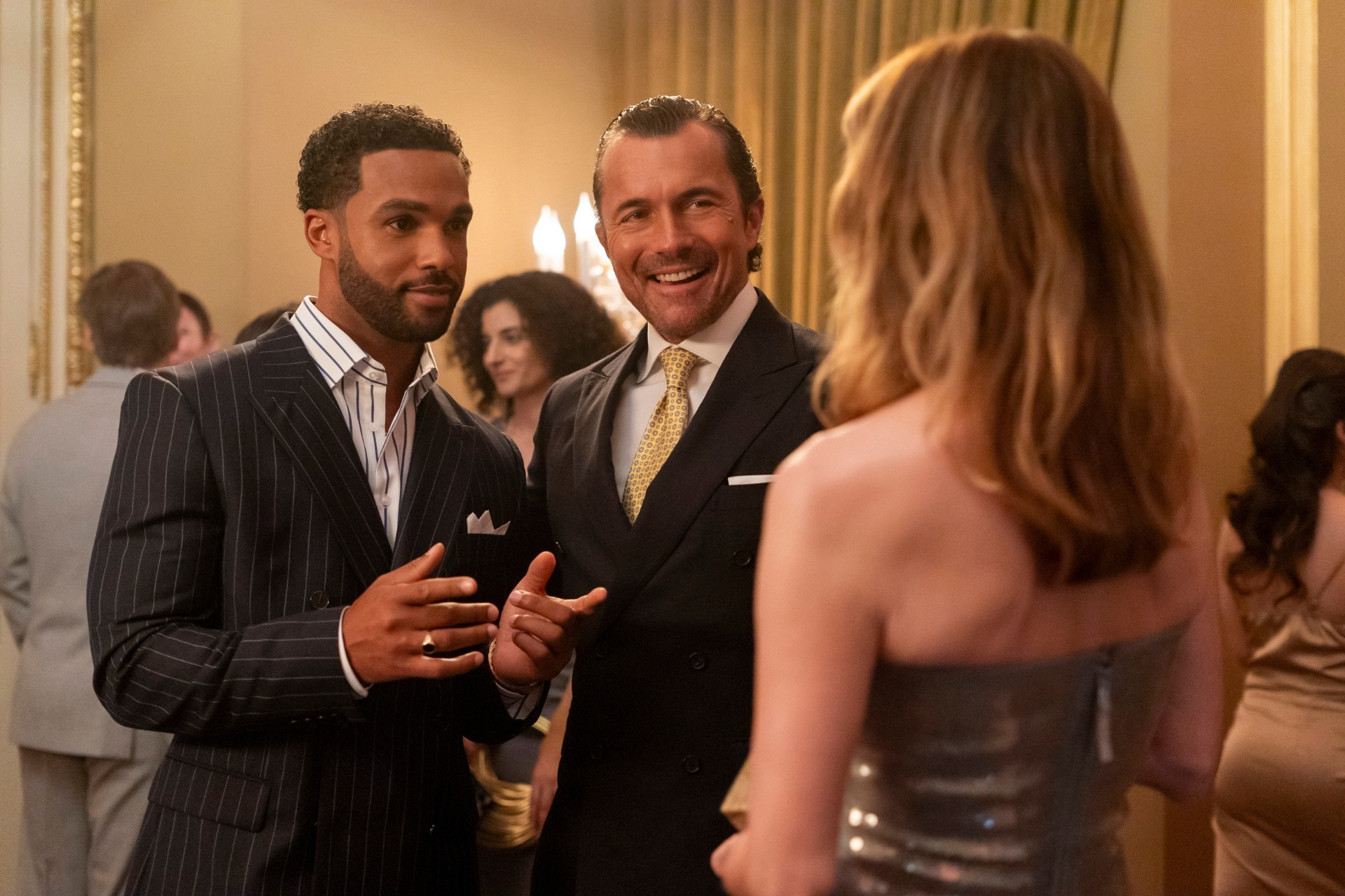 (L to R) Lucien Laviscount as Alfie, William Abadie as Antoine Lambert in Emily in Paris Season 6