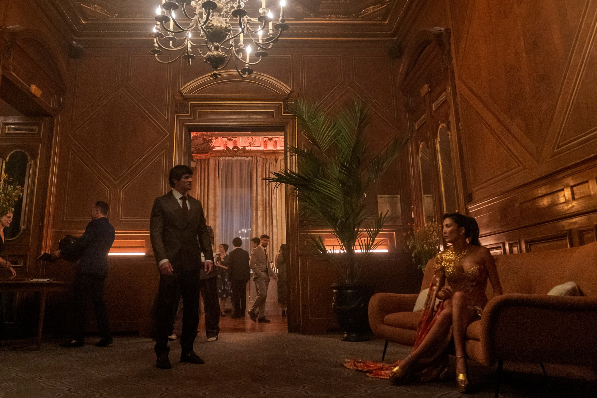 Paul Forman as Nicolas De Leon, Ashley Park as Mindy