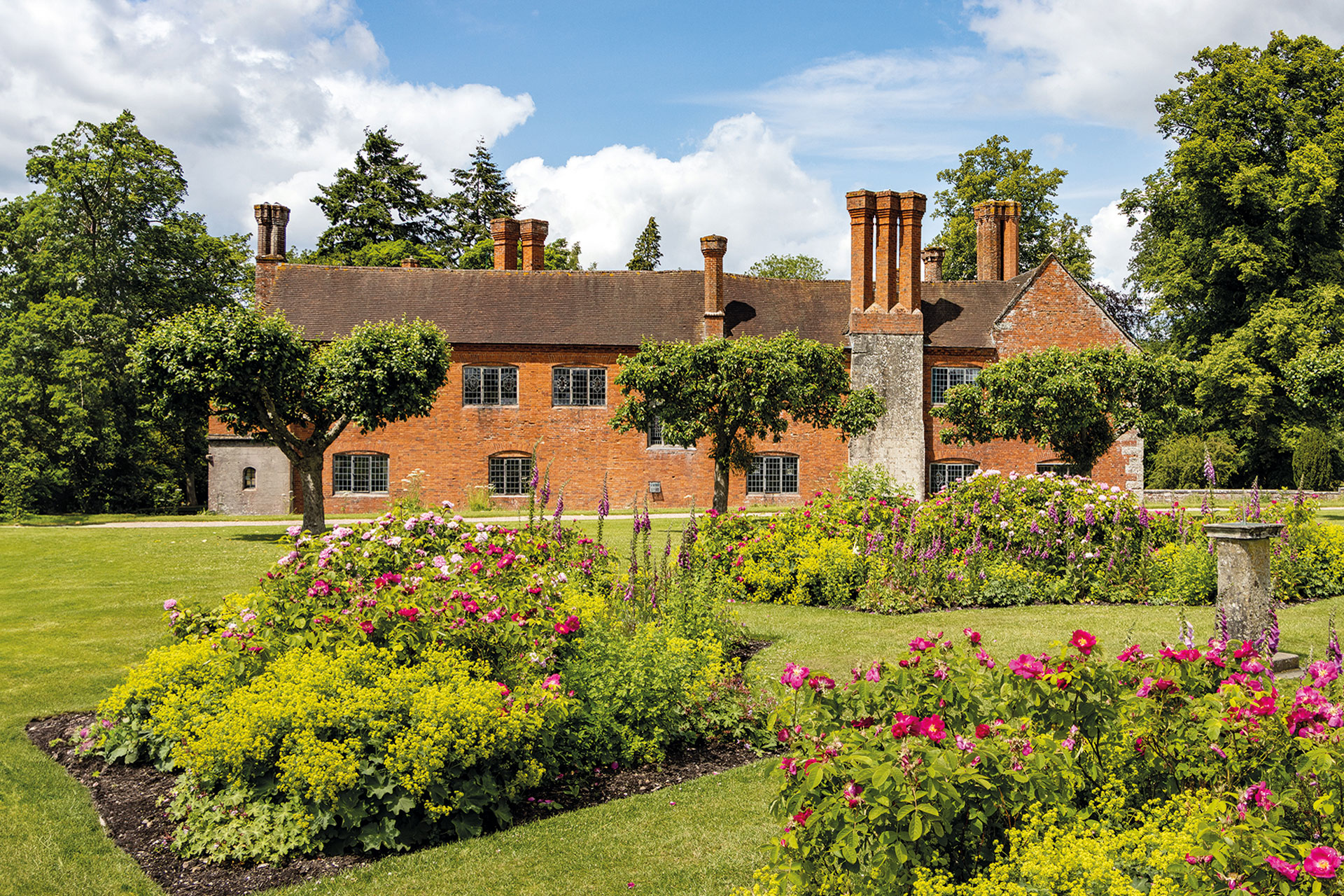 Pretty countryside building