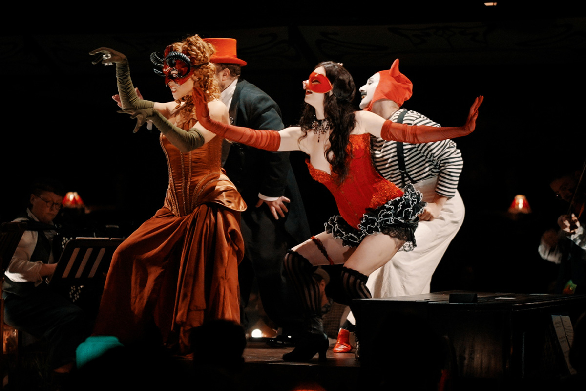 Four performers at Chat Noir