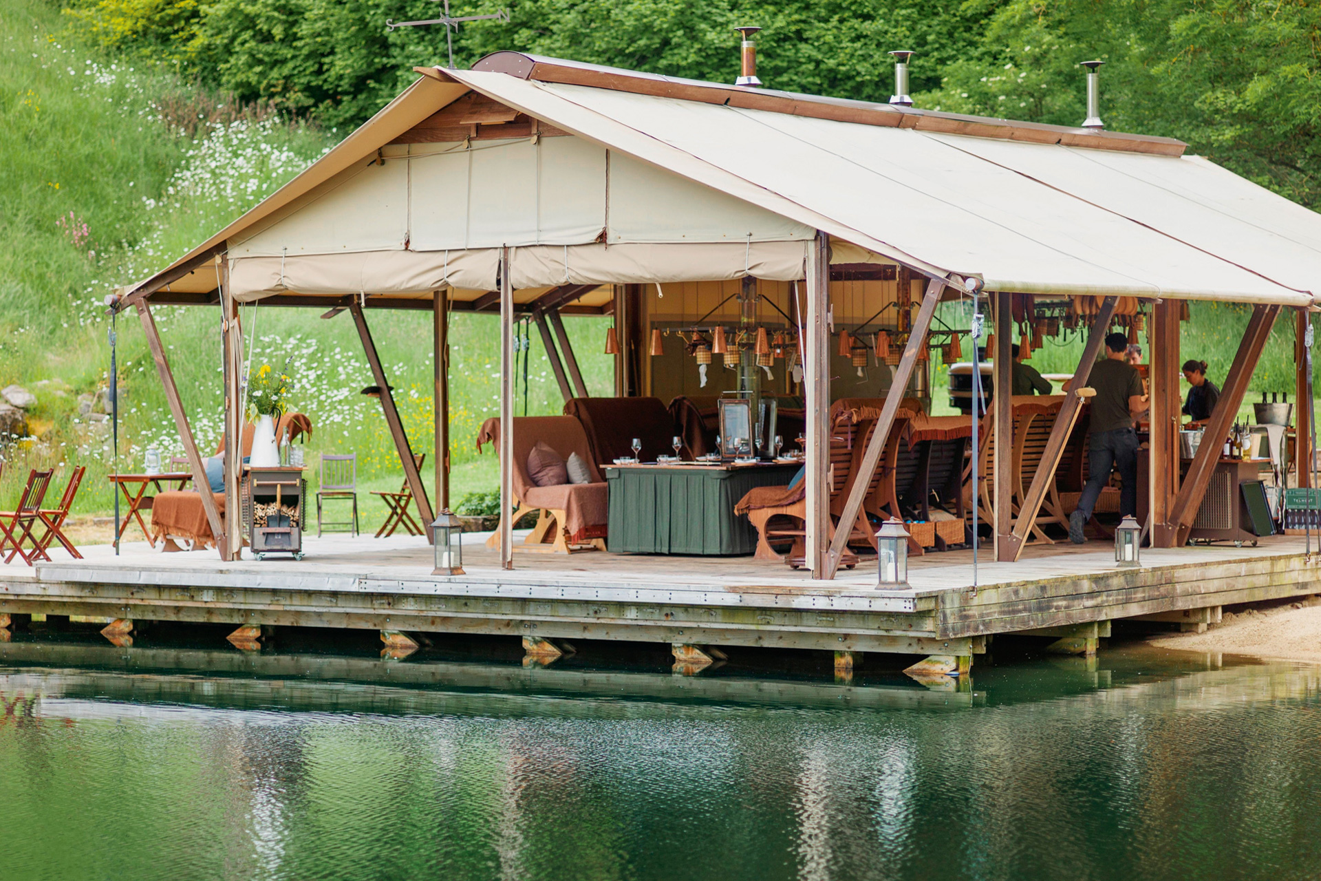 Countryside Supper Clubs Worth Travelling For This Spring & Summer