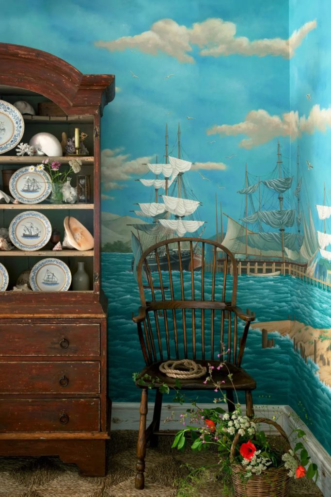 10 Seaside Wallpaper Ideas to Brighten Up Your Home