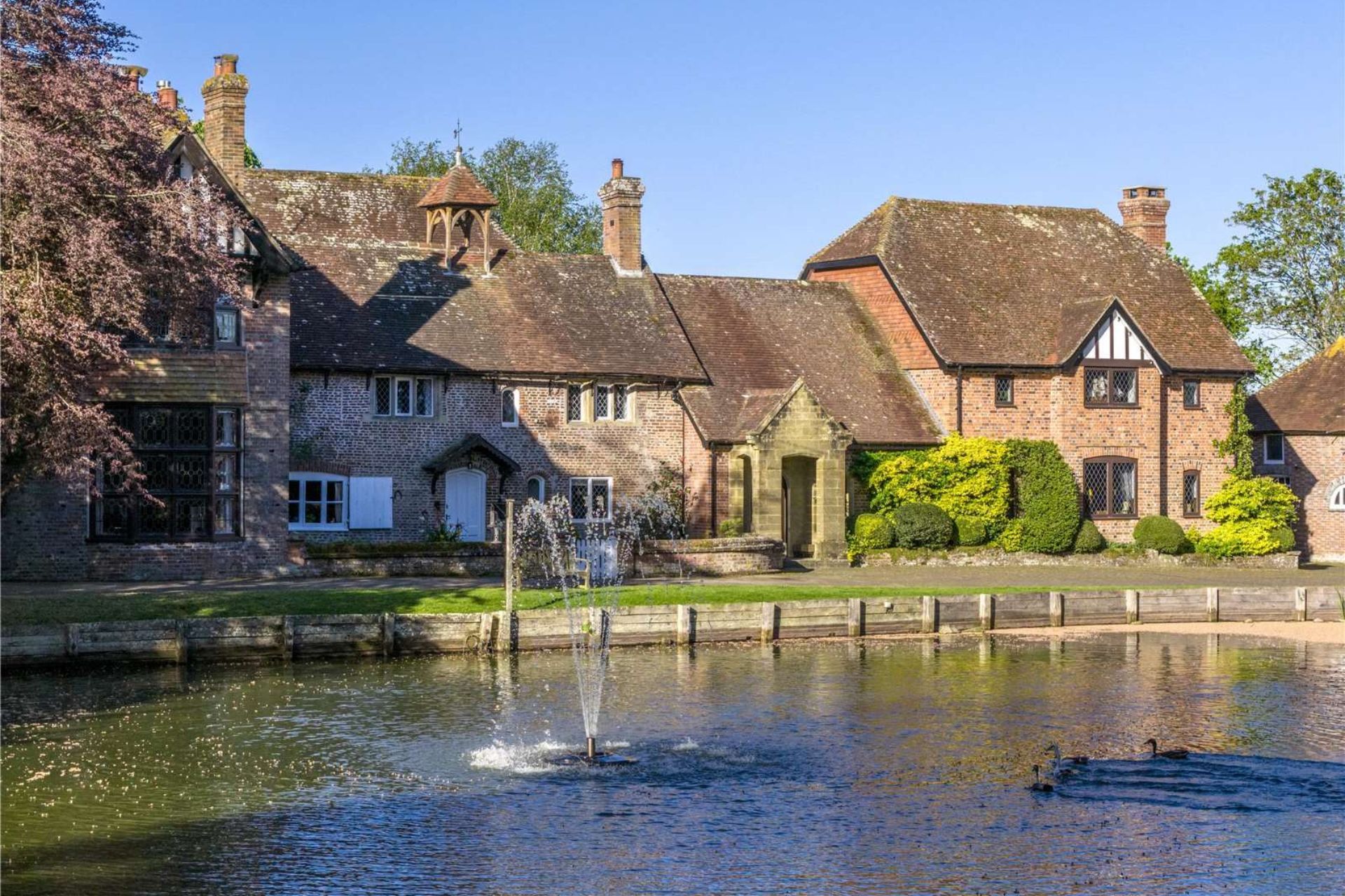 sherrington manor