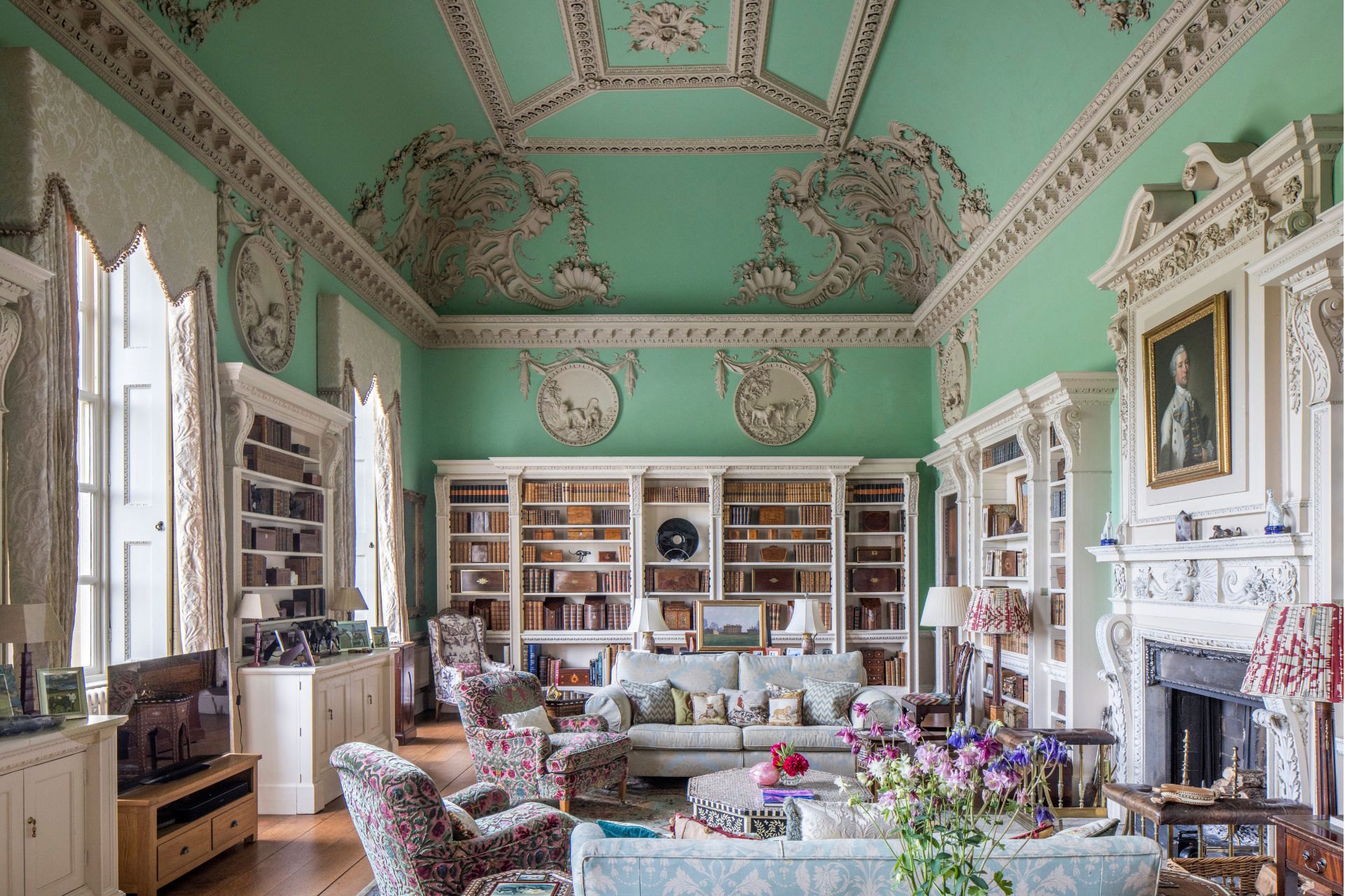 kirtlington park house