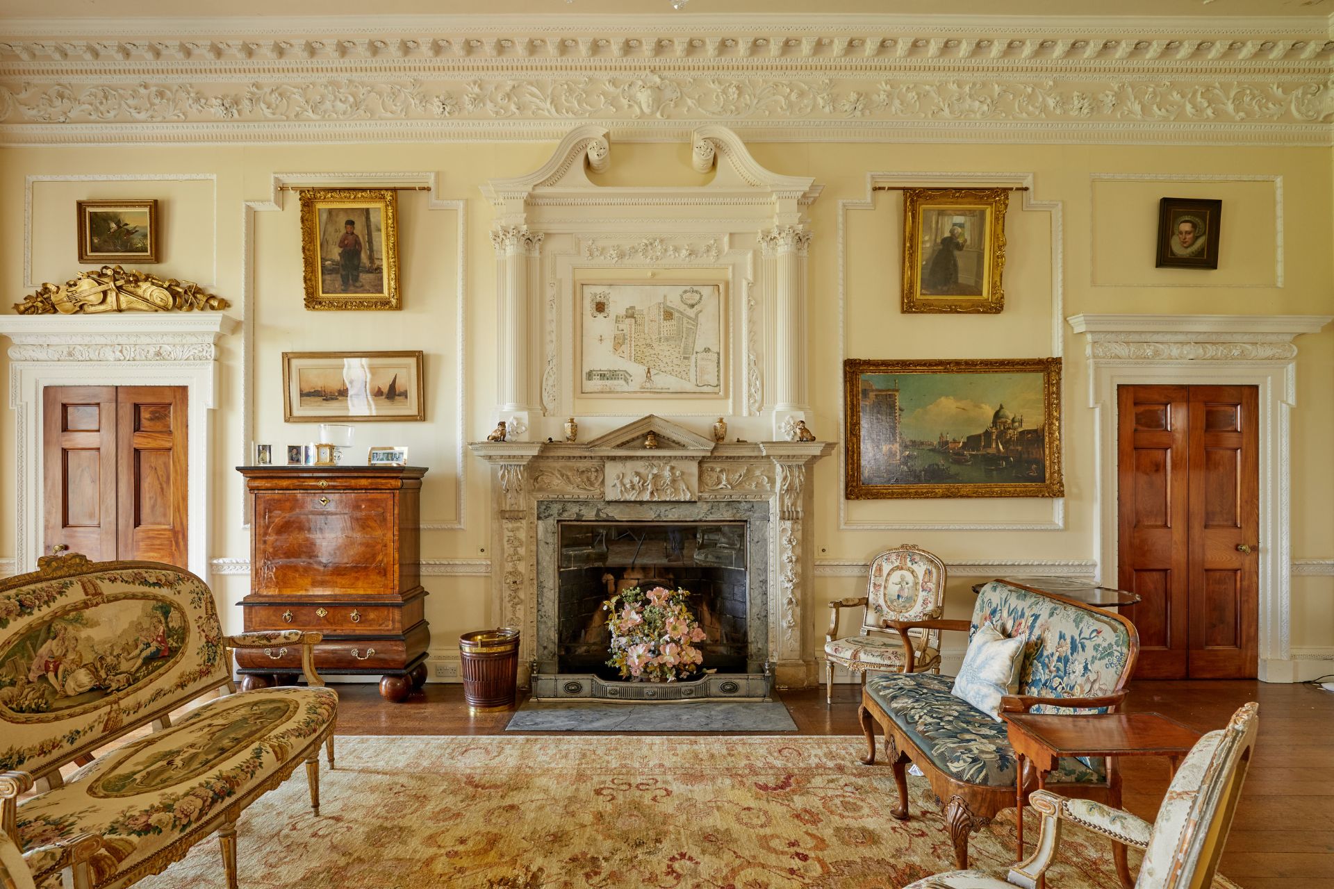 edgcote estate