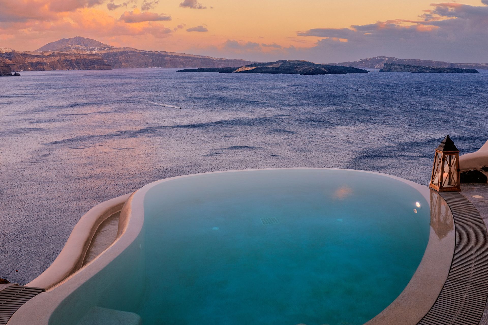 Oia Splendour