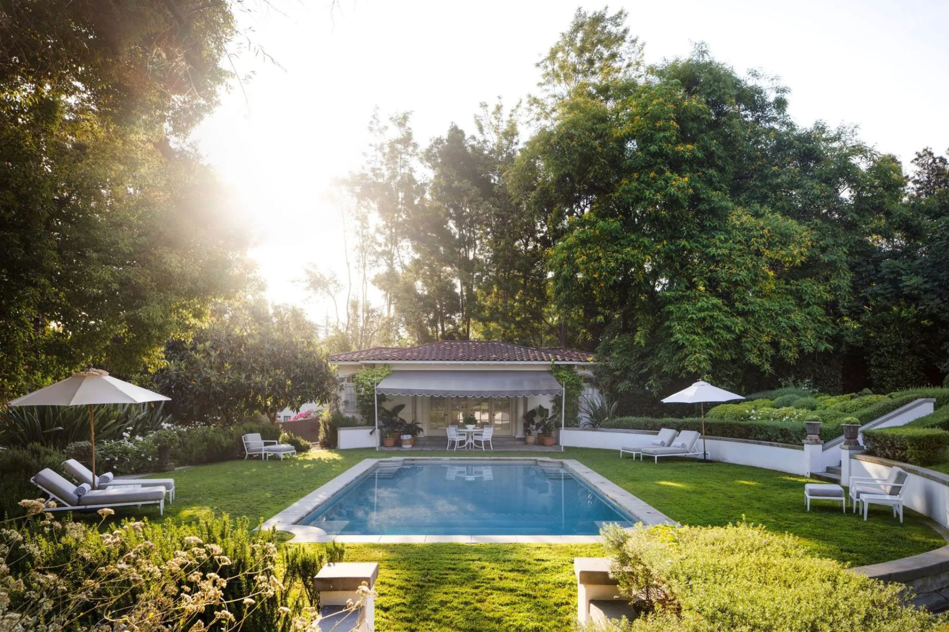 angelina jolie home