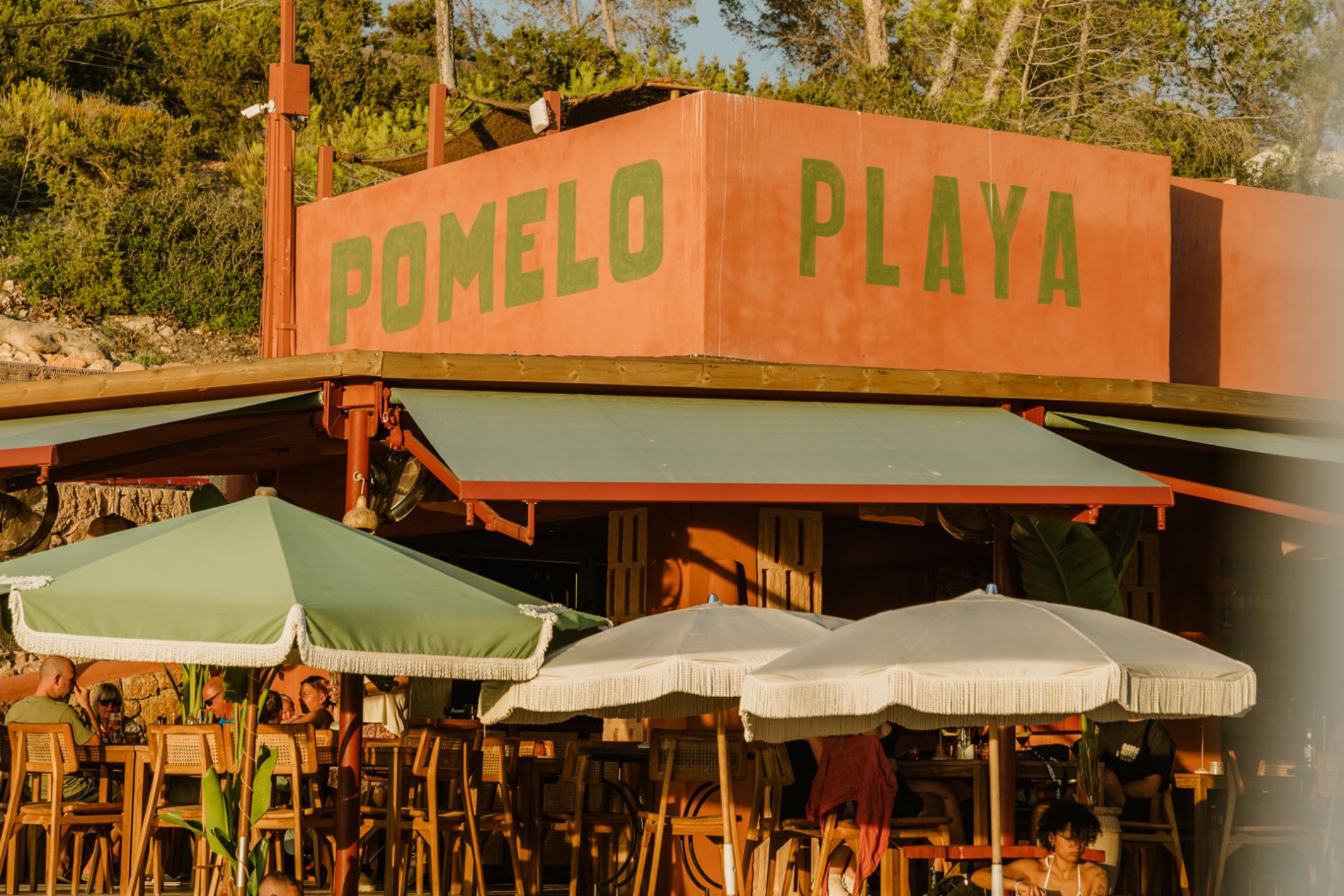 pomelo playa