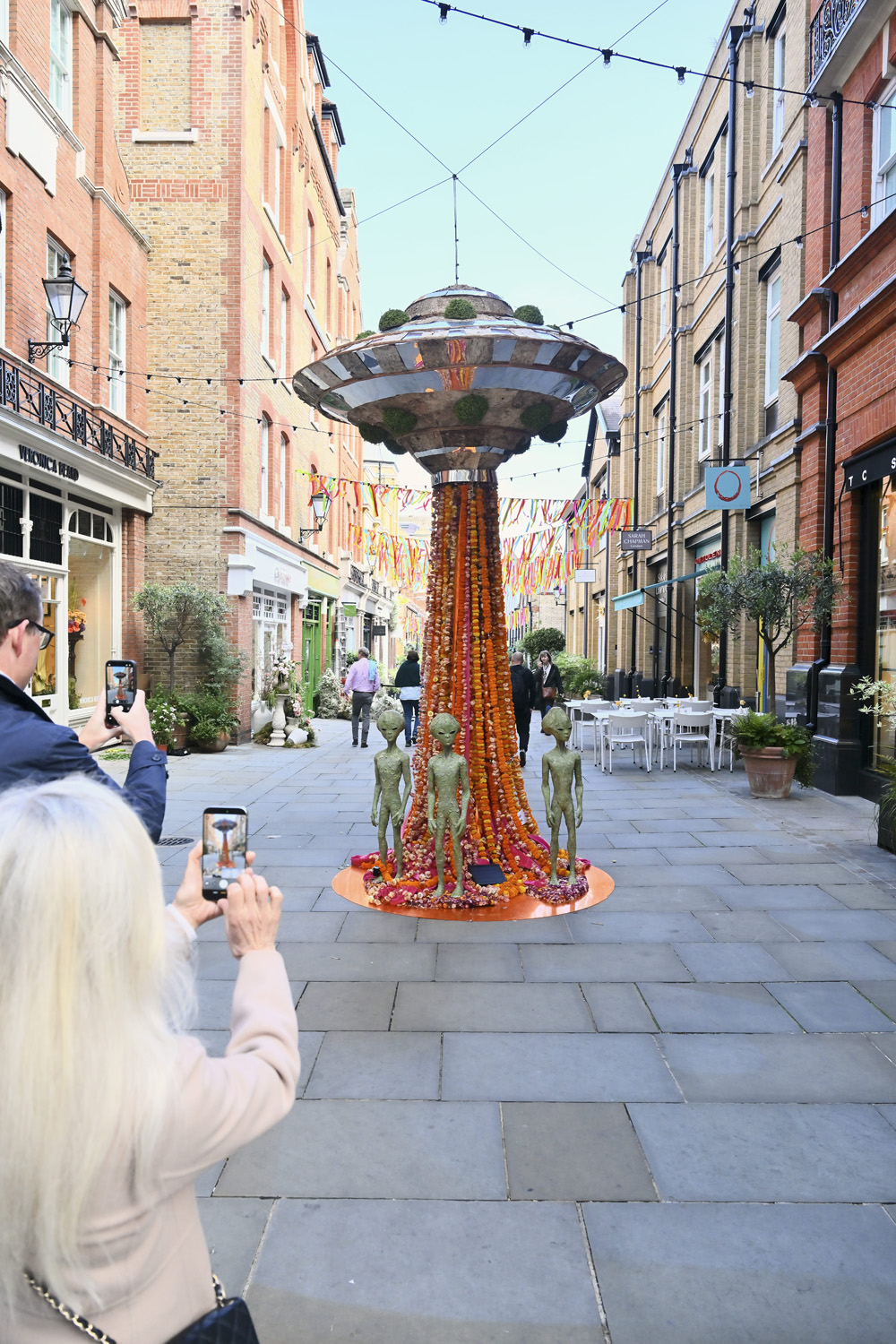 Aliens in Chelsea